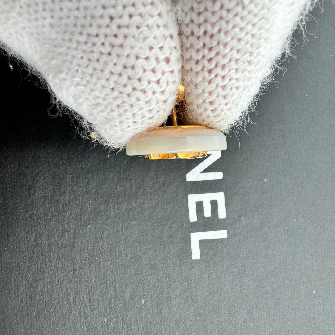 CHANEL ピアス　片耳　ココマーク　ゴールド　刻印あり