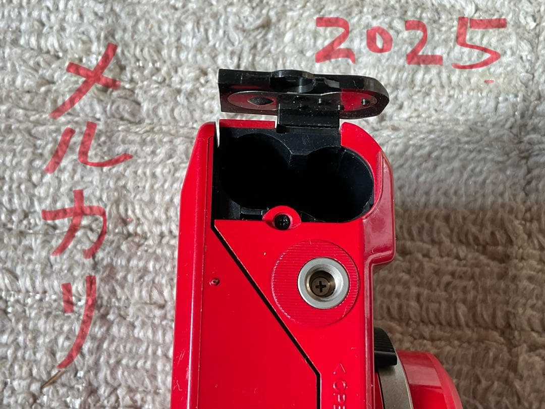 フジカ／DL-20。シャア専用フイルムカメラ。【作動確認済み　カバー説明書無し】