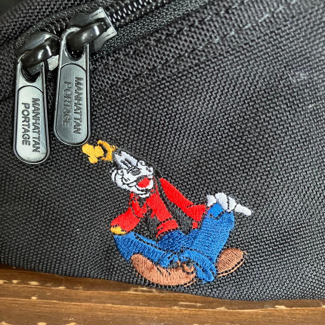 マンハッタン　ポーテージ　ディズニーストア限定　90周年記念ウェストポーチ