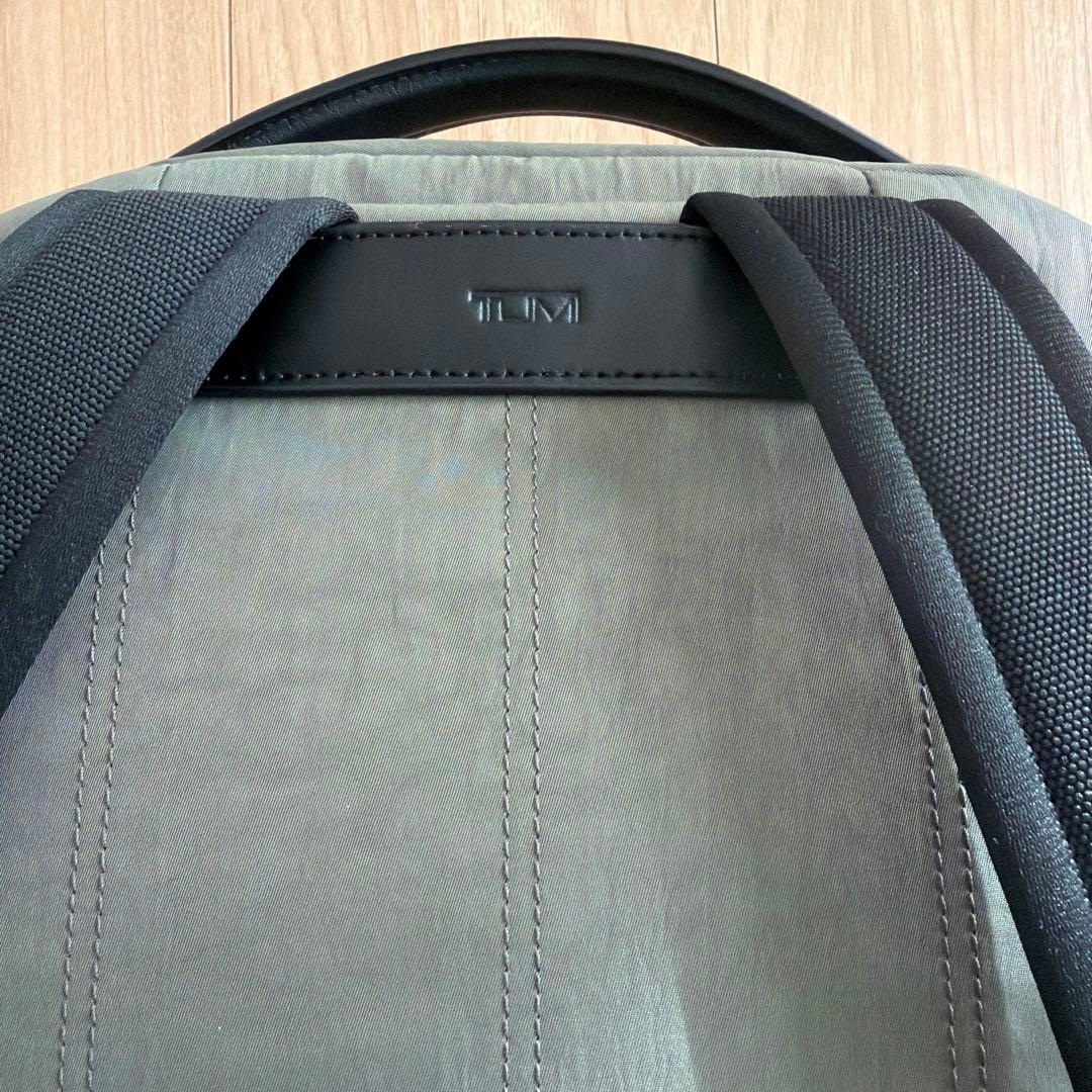 早い者勝ち ほぼ新品 Tumi バックパック