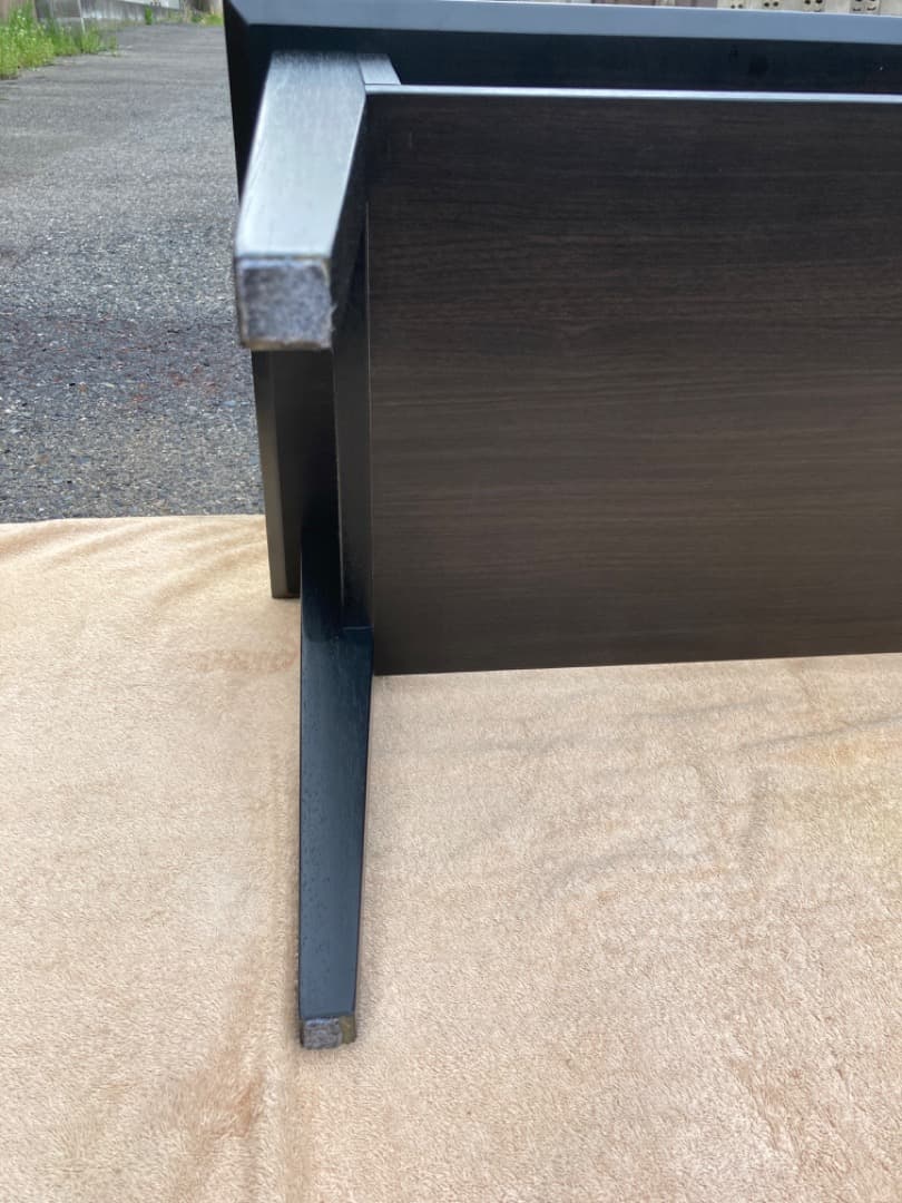 特価❗️大塚家具　木製リビングテーブルガラス天板　モダン黒ローテーブル 引き出し