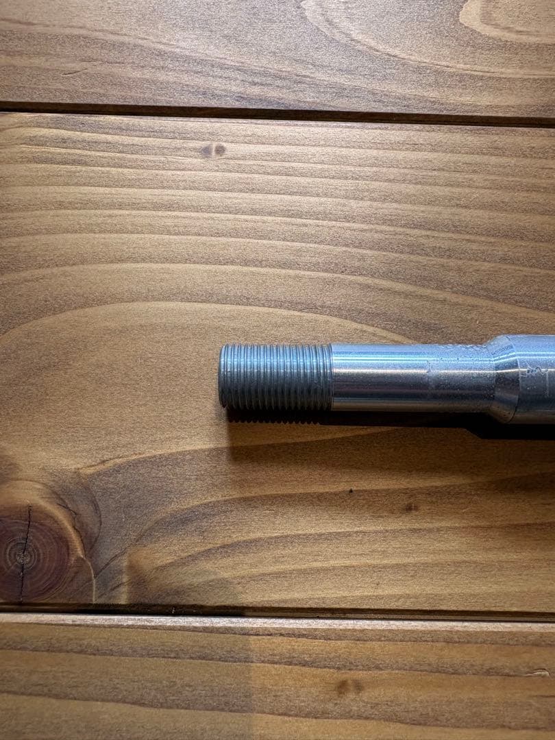 クスコ　けん引フック　スバル