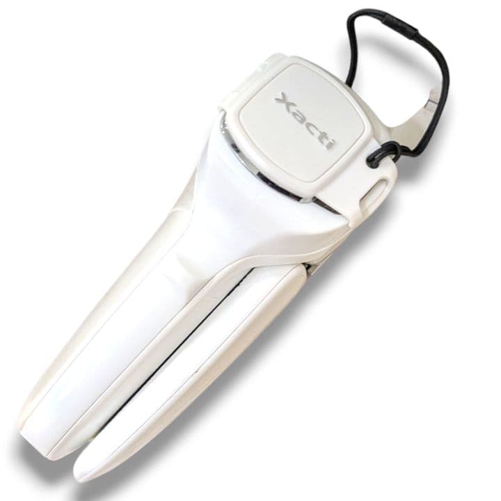 サンヨーホワイト SANYO Xacti DMX-CG9 ムービー ビデオカメラ