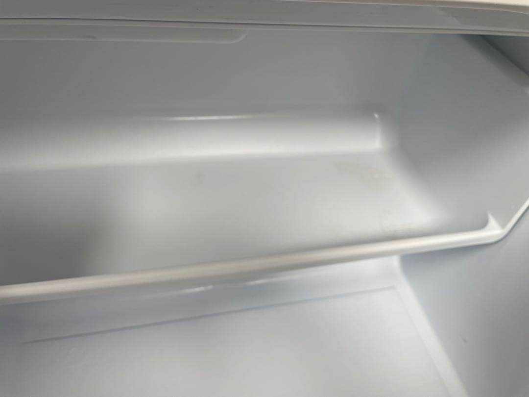 ホワイト冷蔵庫　三菱　MR-CX27D-W