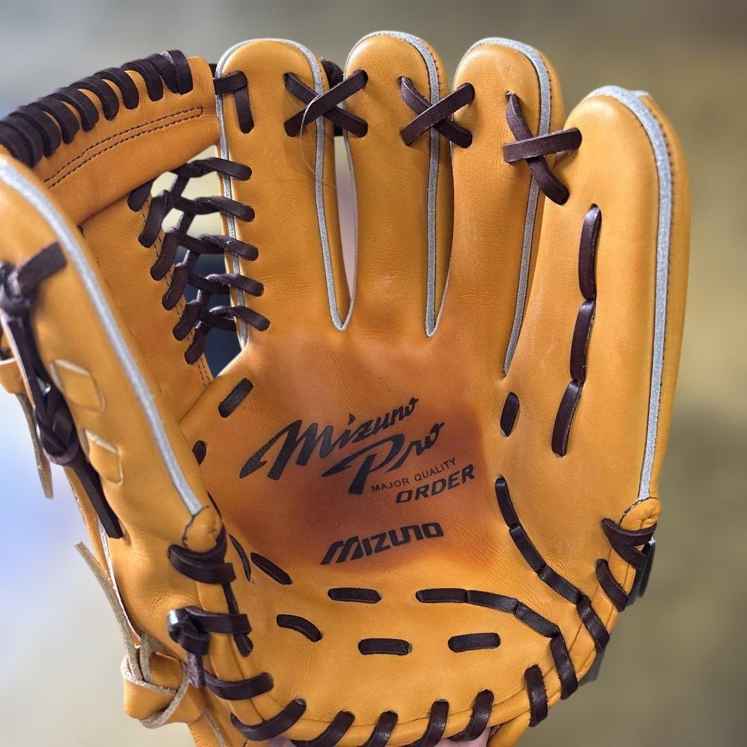 新品未使用タグ付きMizuno Pro 硬式野球グローブ オレンジ右利き内野手用