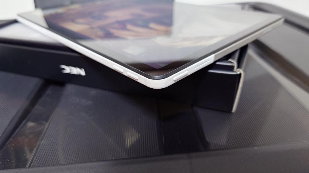 【美品】NEC タブレット 11インチ LAVIE T11