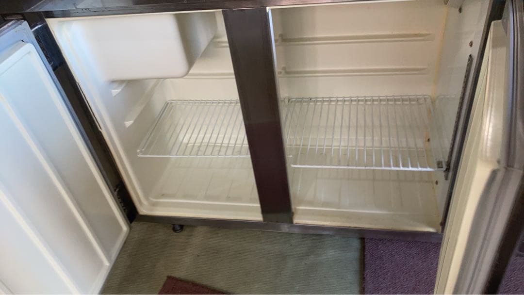 RMN冷凍冷蔵テーブルコード　フクシマ　コールドテーブル動作温度チェック済