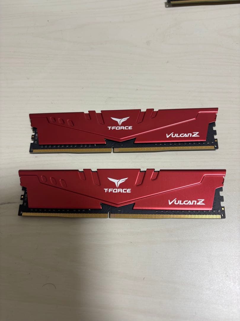 メモリー TEAMGROUP 32GB(16GB x2) DDR4 3600MHz