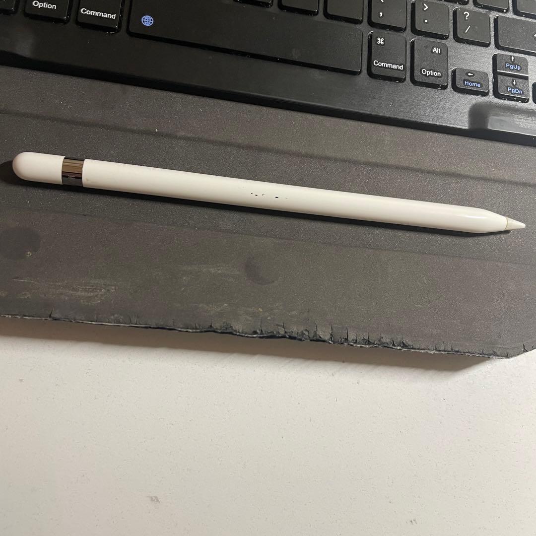 iPad第7世代32G Wi-Fi　Apple Pencil＋keybood