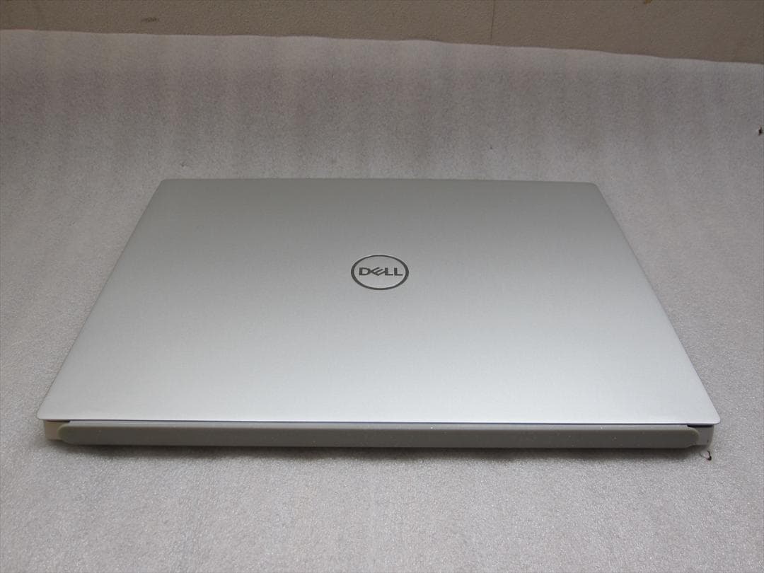 デルCore Ultra5 125H/16G/SSD512G/13型QHD+液晶