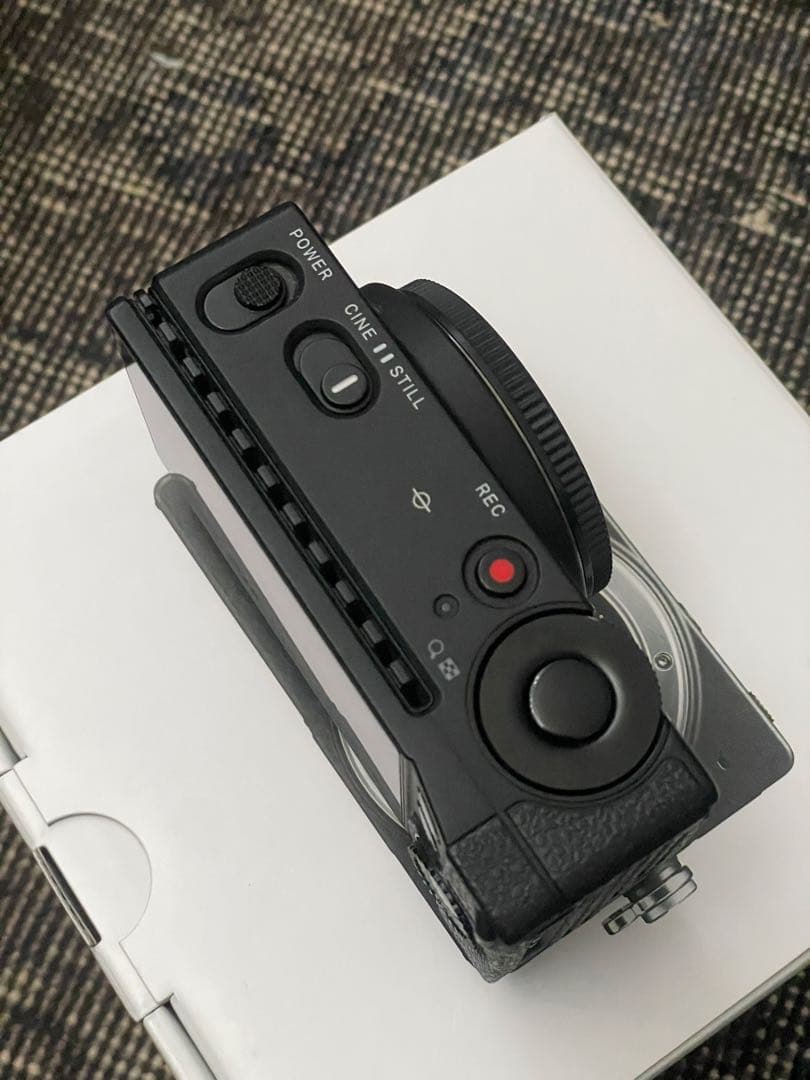 SIGMA fp ミラーレス一眼カメラ ボディ