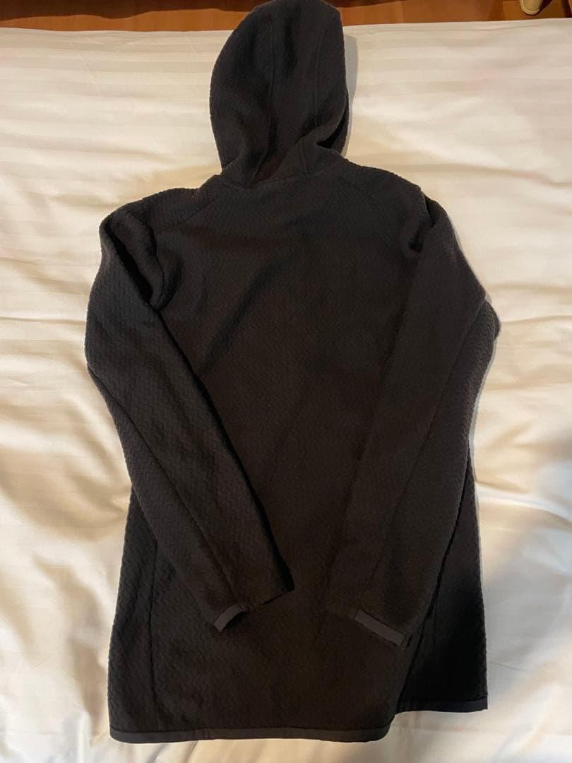 patagonia パタゴニア R1エアフルジップフーディ