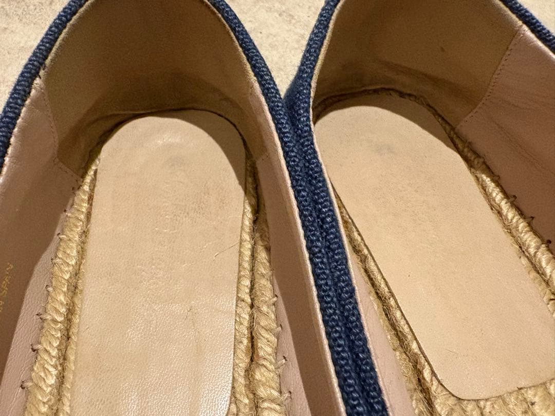 サルヴァトーレフェラガモ リボン エスパドリーユ パンプス 9 25.5サンダル