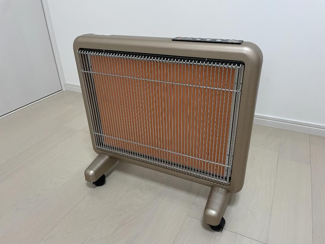 サンルミエ　N700L-GR エクセラ7 遠赤外線暖房器 【美品】