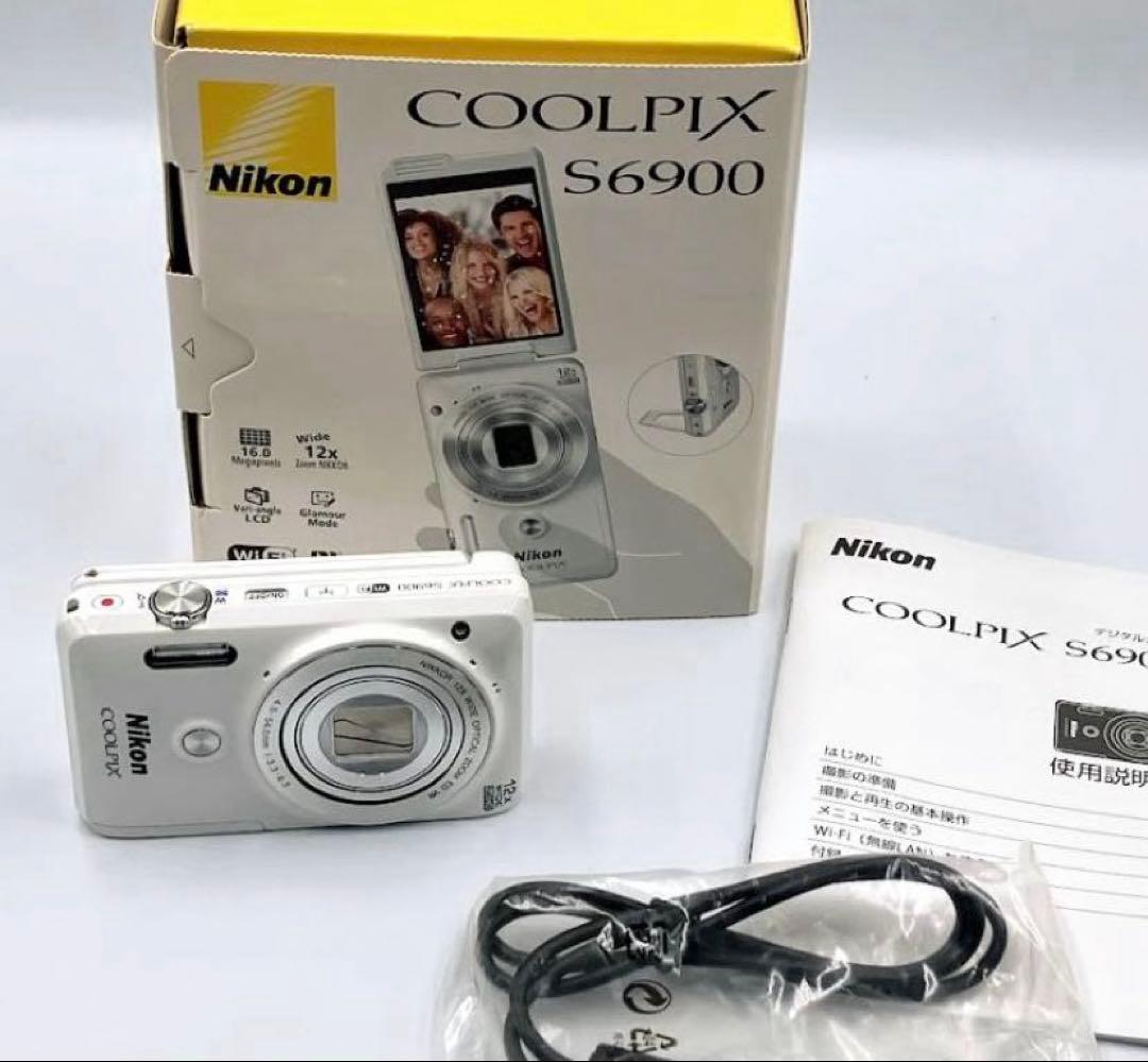 Nikon COOLPIX S6900ホワイト 自撮り対応 箱・付属品あり
