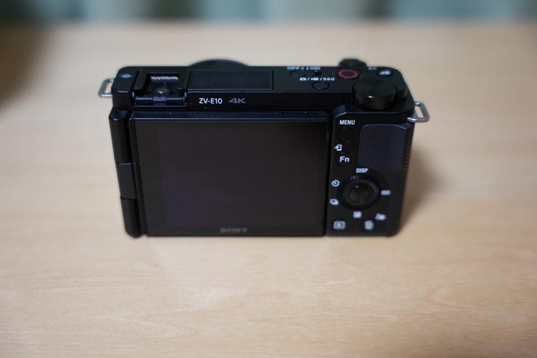 SONY ZV-E10　新品同様品 ボディ