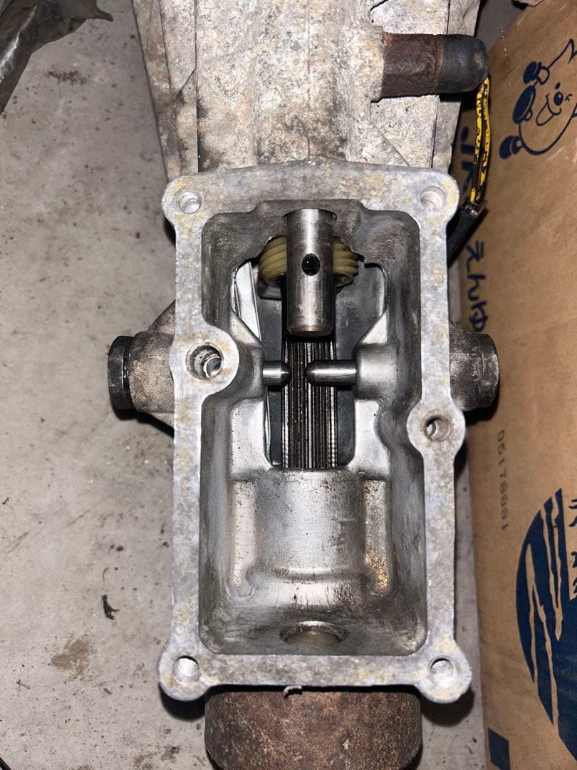 日産　A31 セフィーロ　rb20det ミッション