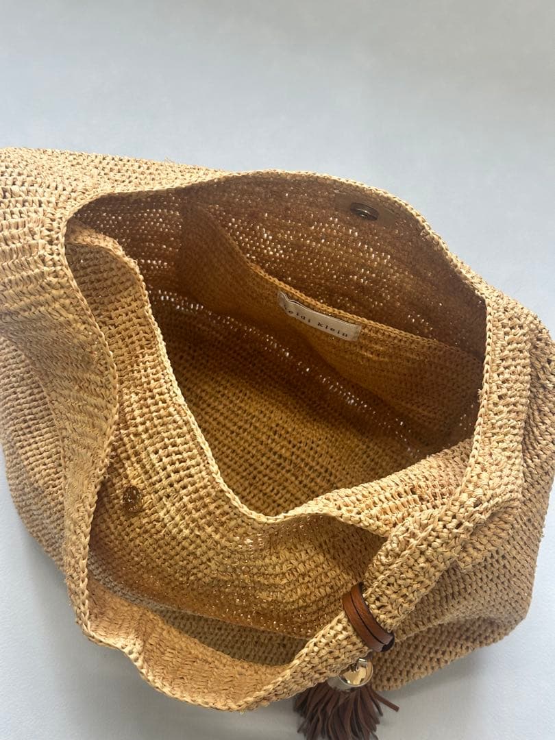 heidi ビッグラフィアバッグ タッセル付き