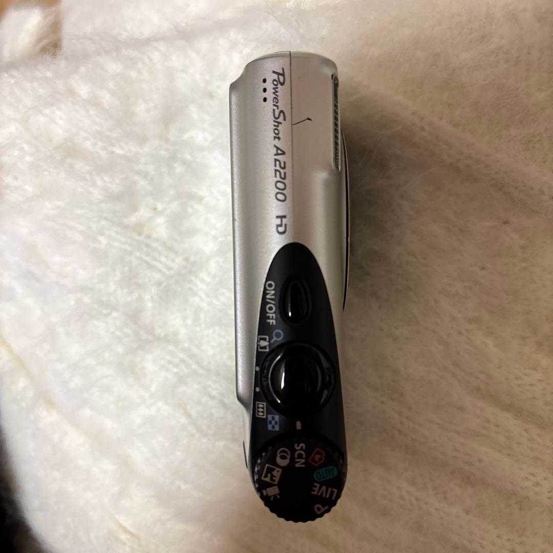 Canon PowerShot A2200 デジタルカメラ／バッテリー付き