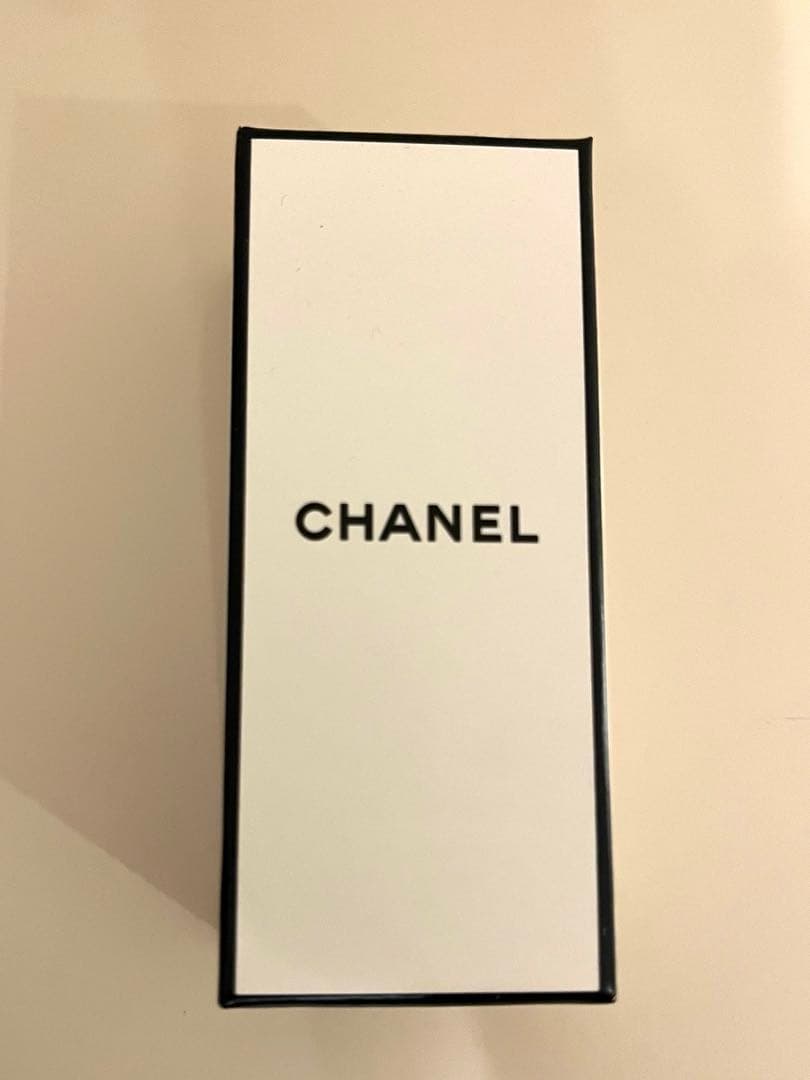 シャネル　トランテアン　ル　ルージュ　ベージュ　1