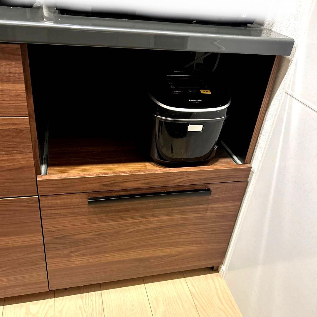 カップボード　食器棚　カウンターキッチン