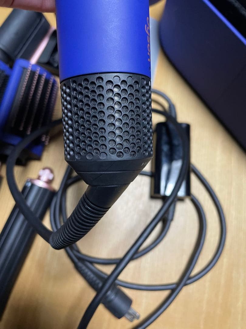 Dyson hs05 エアラップ　コンプリート　ロングマルチスタイラー