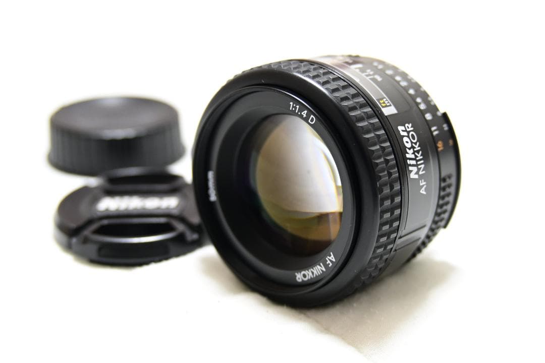 Nikon AF Nikkor 50mm f/1.4D レンズ