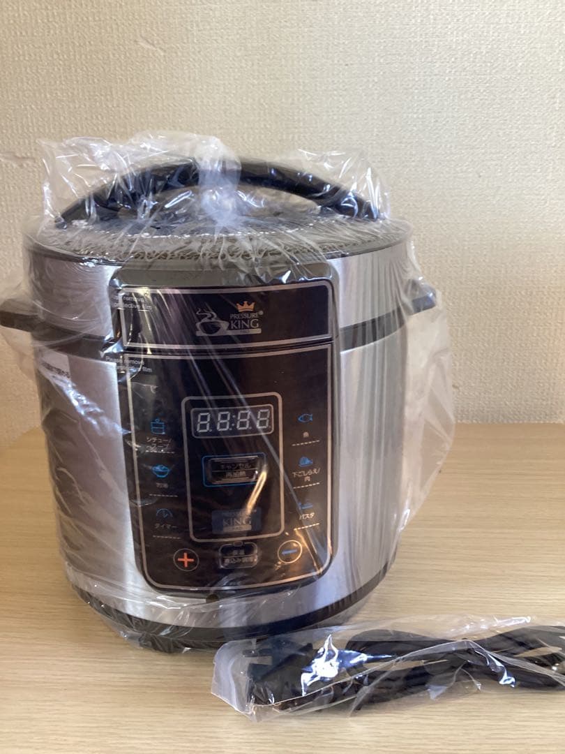 PRESSURE KING PRO 電気圧力鍋　新品未使用