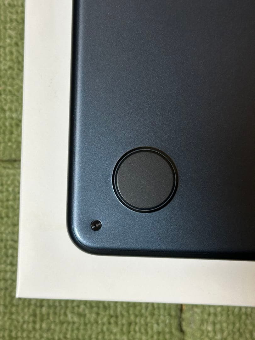 【超美品】早い者勝ちMacBook Air M2 8GB/512GB