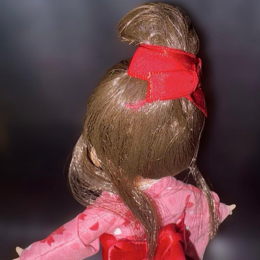 バンダイが1986年頃に発売「あんみつ姫」町人娘バージョンのソフビ人形小泉今日子