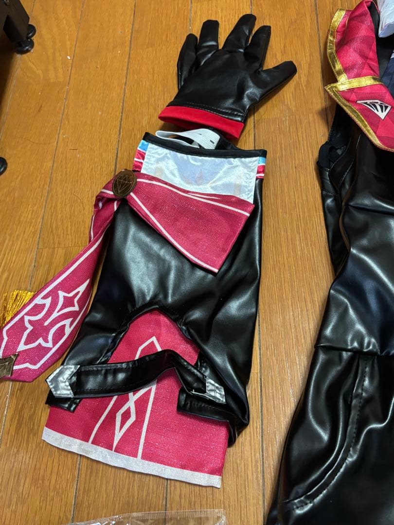 タイムセール　S サイズ　　崩壊スターレイル　トパーズ 服とウイング