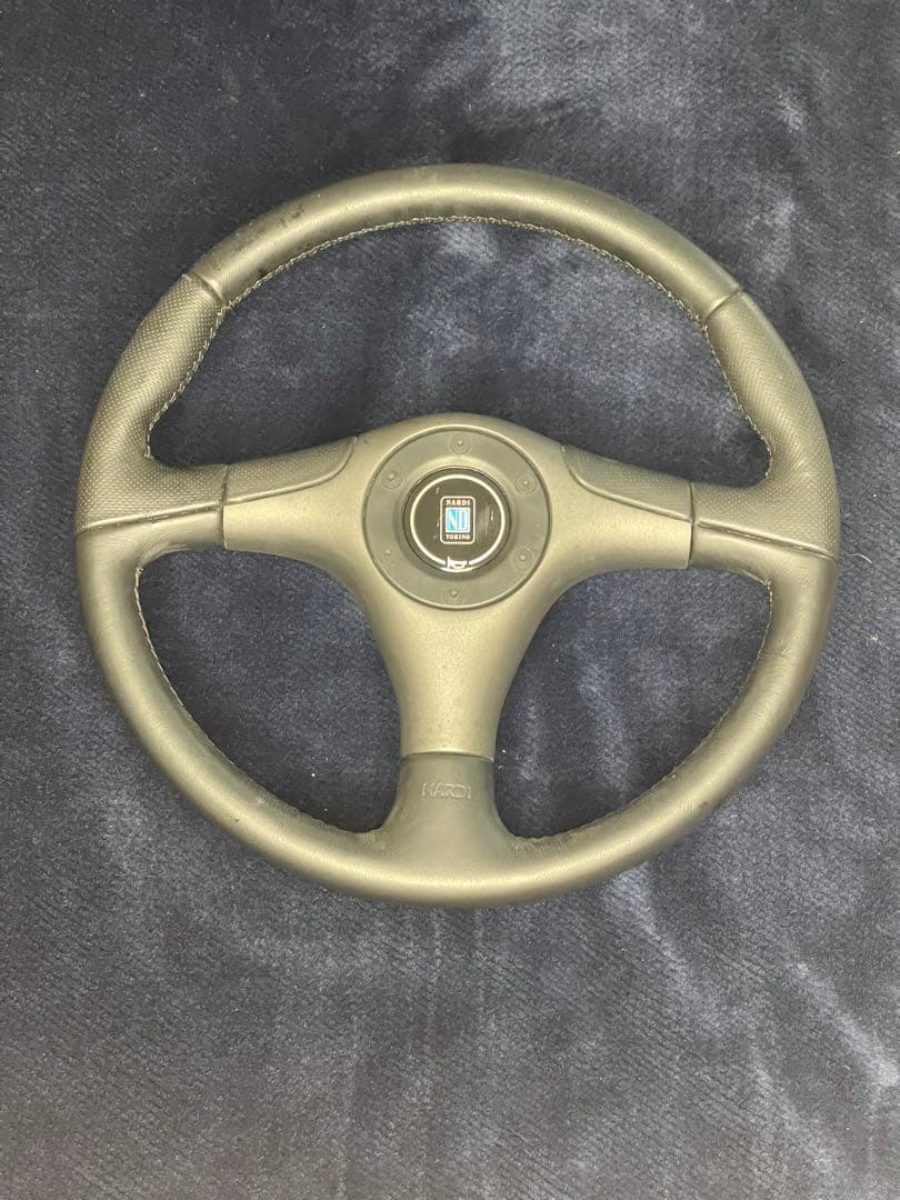 NARDI TORINO ステアリング 3スポーク　イタリア製