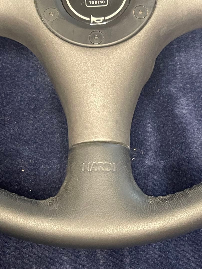 NARDI TORINO ステアリング 3スポーク　イタリア製
