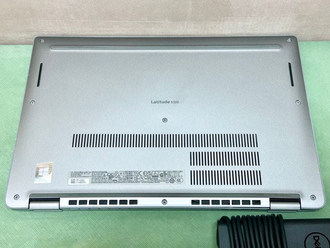 Windowsノート本体 DELL Latitude 5320 i5 8GB 256 |2986