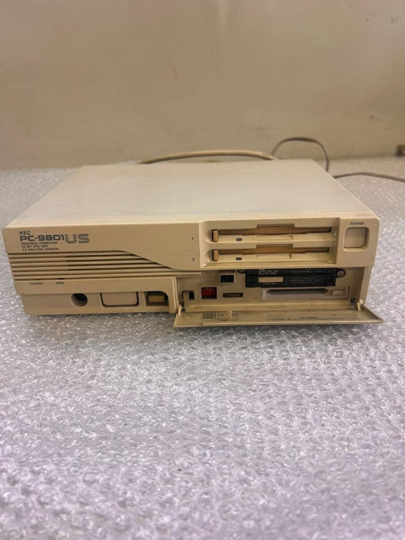 NEC PC-9801US 3.5インチFD版 通電確認のみ