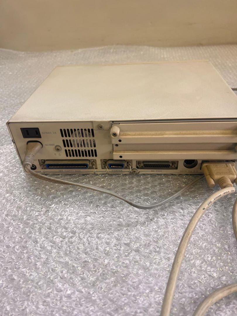 NEC PC-9801US 3.5インチFD版 通電確認のみ