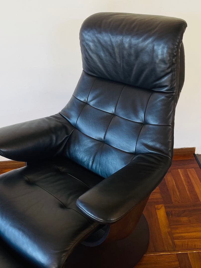 カリモク THE FIRST ザ ファースト リクライニング チェア オットマン