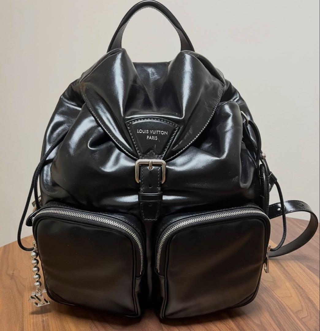 Louis Vuitton モンスリ・カーゴバックパック