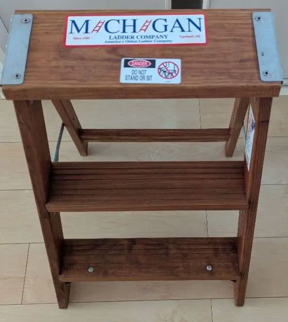 e*i様 廃盤 アメリカ製 ミシガンラダー 木製 脚立