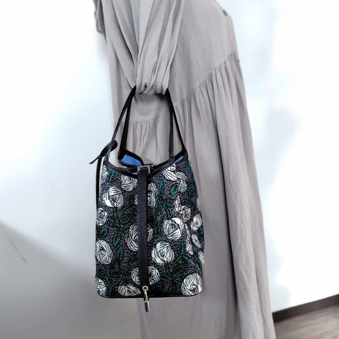 【専用】ミナペルホネン/2025rosyロージィーネイビー/がま口リュック