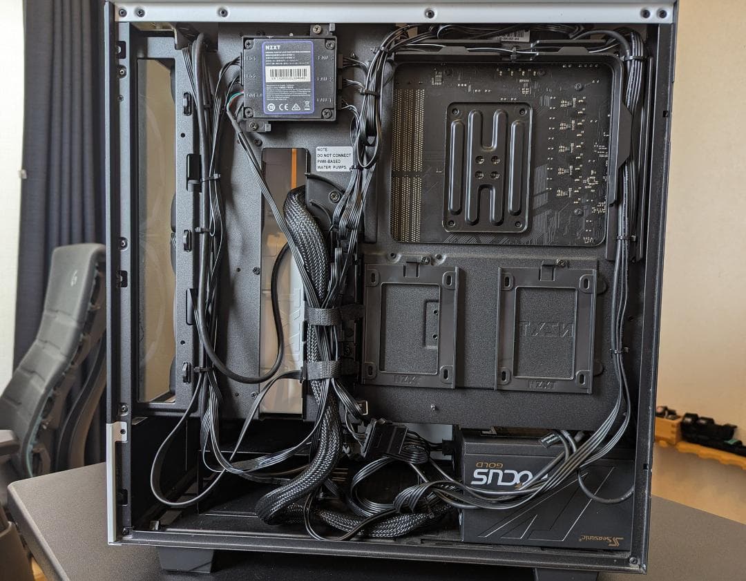 自作PC Ryzen5 5600X NZXT B550 Radeon RX580