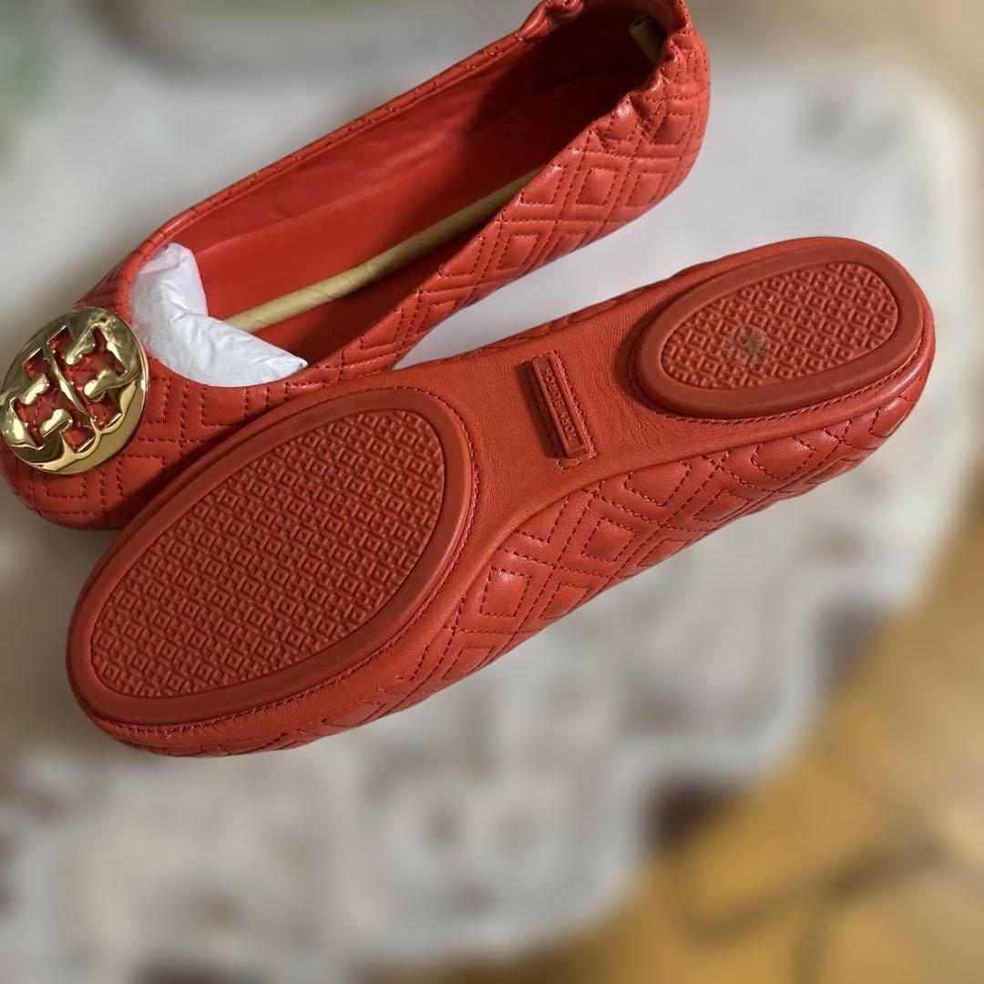 デパート購入試着のみトリーバーチオレンジ キルティングバレエシューズ38サイズ