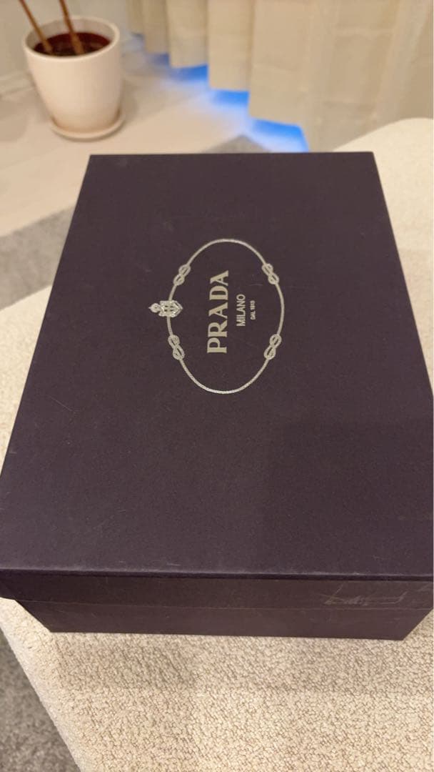 PRADA ブラック ローファー M