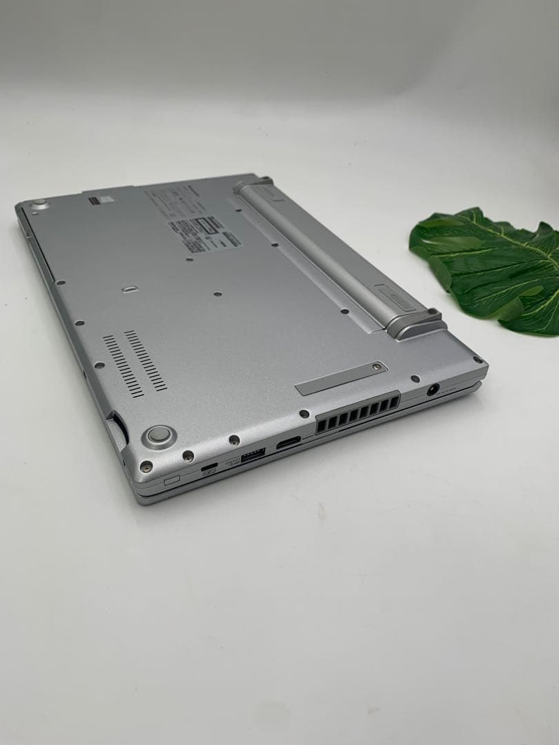 Windowsノート本体 Panasonic CF-LV9 [Core i7 10810U