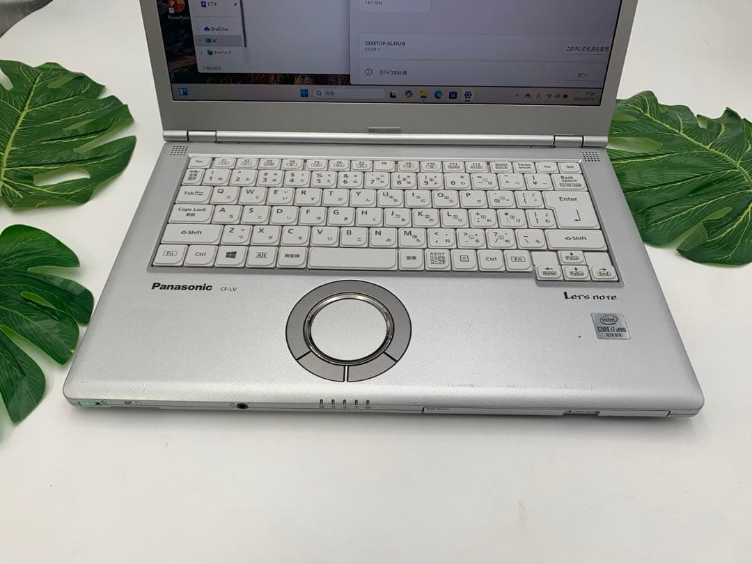 Windowsノート本体 Panasonic CF-LV9 [Core i7 10810U