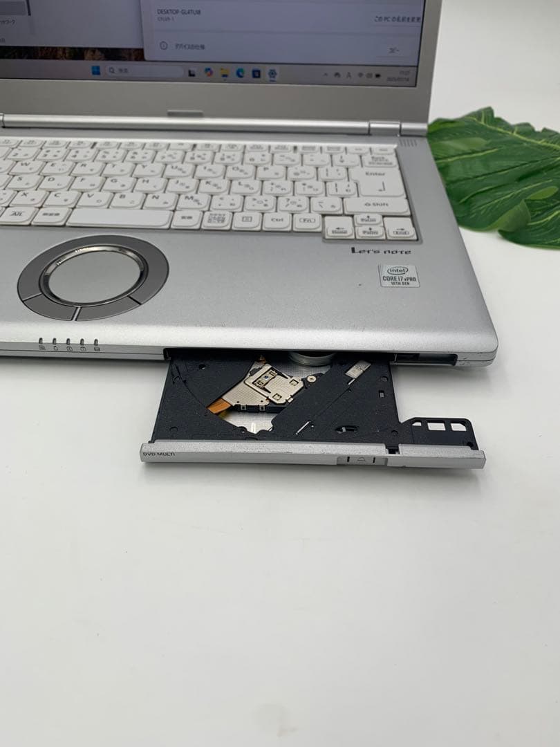 Windowsノート本体 Panasonic CF-LV9 [Core i7 10810U