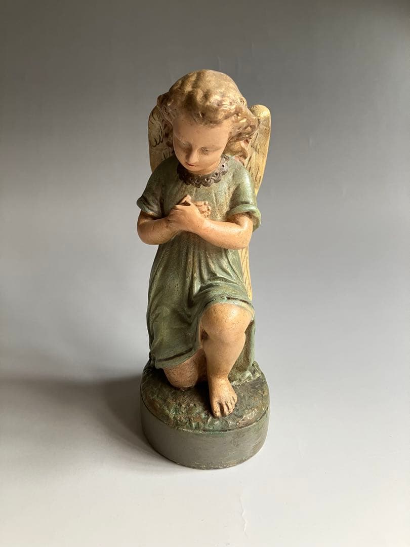 祈りの天使の像　アンティーク