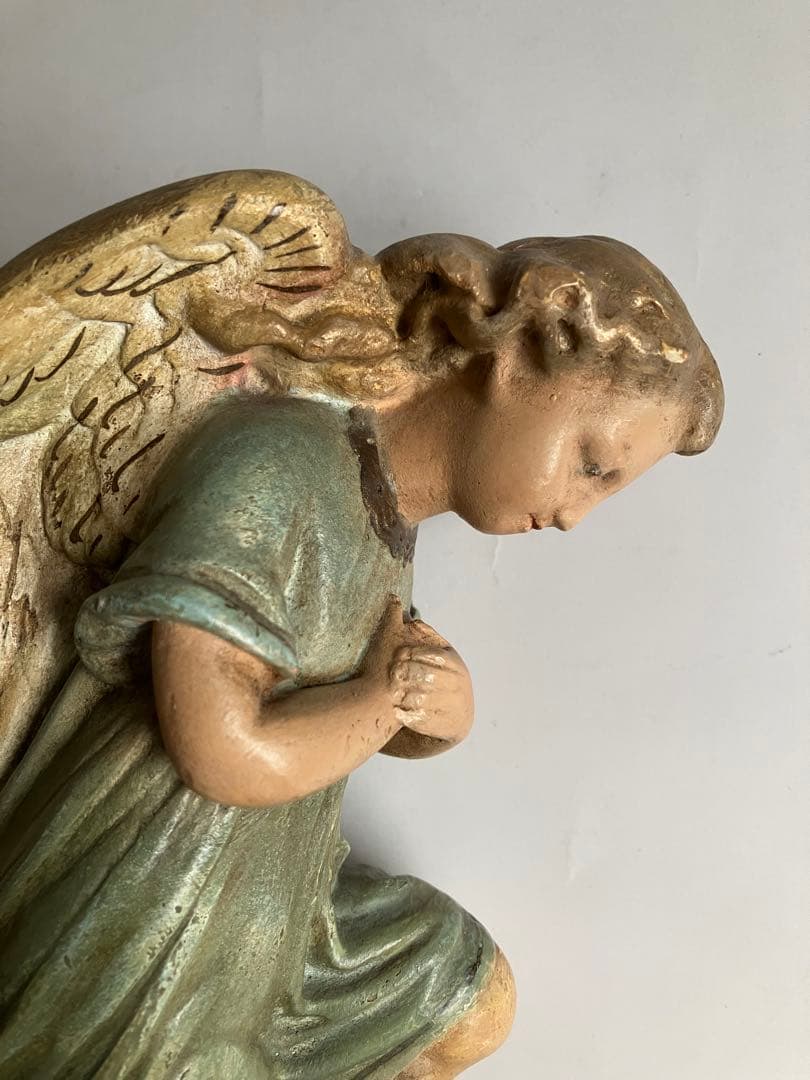 祈りの天使の像　アンティーク