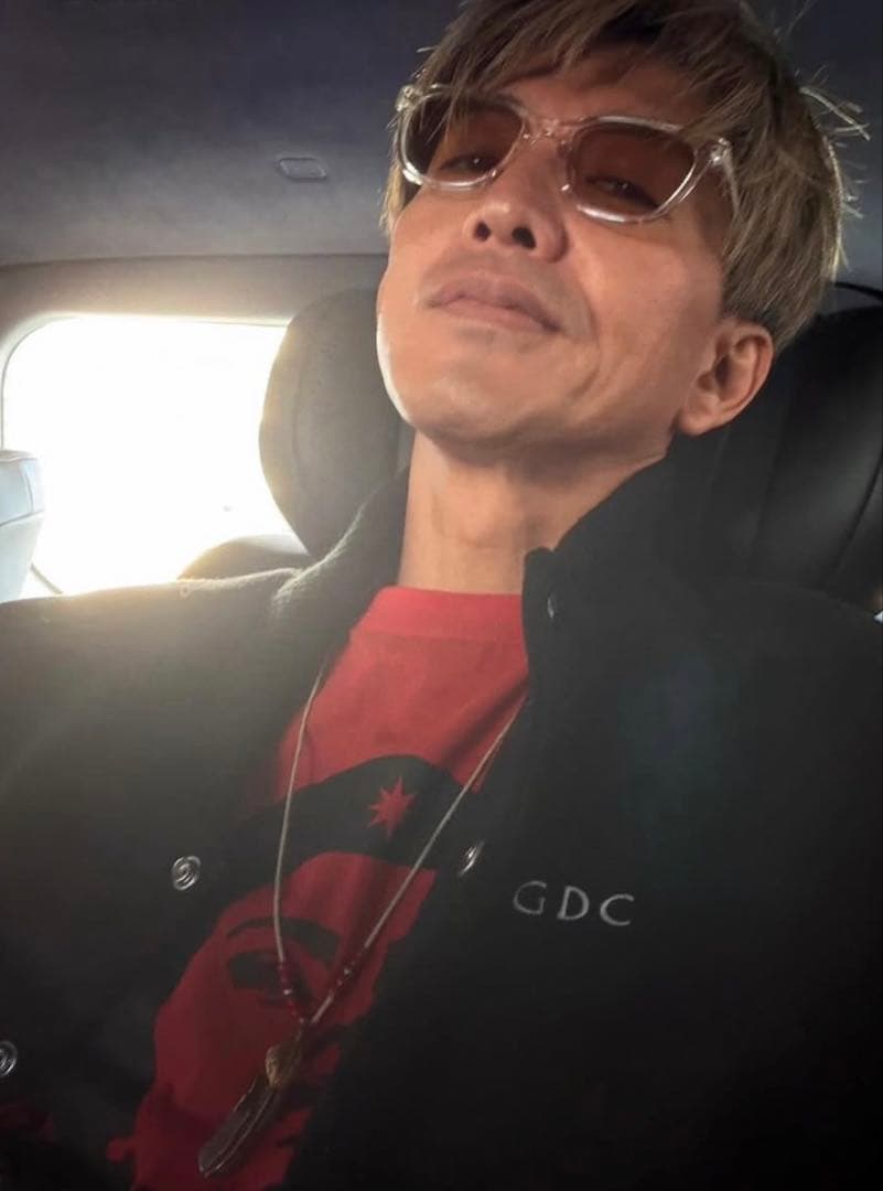 OWNDAYS 調光サングラス　木村拓哉着用　同型別色