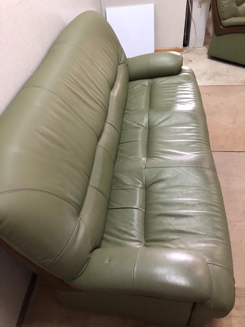 カリモク チターノ　 ソファ3　人掛け　本革　グリーン　1109-2